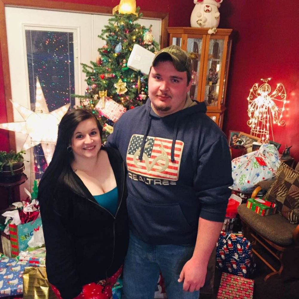 Meet your Posher, Caitlin